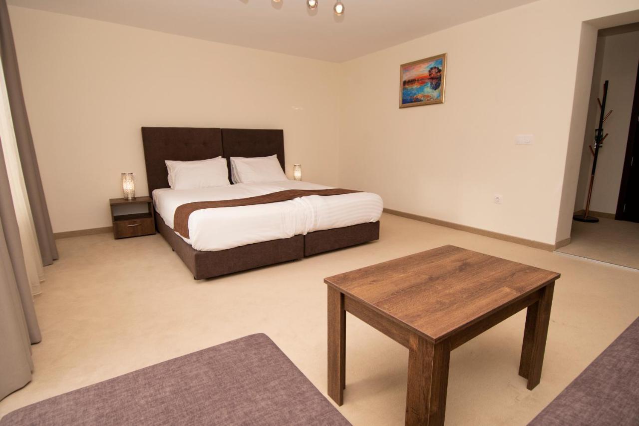 Hotel Malyovitsa Govedartsi Bagian luar foto